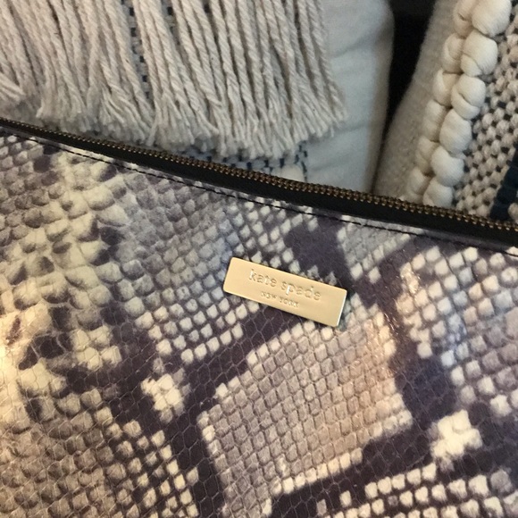 Kate Spade Cosmetic Bag - Picture 8 of 15